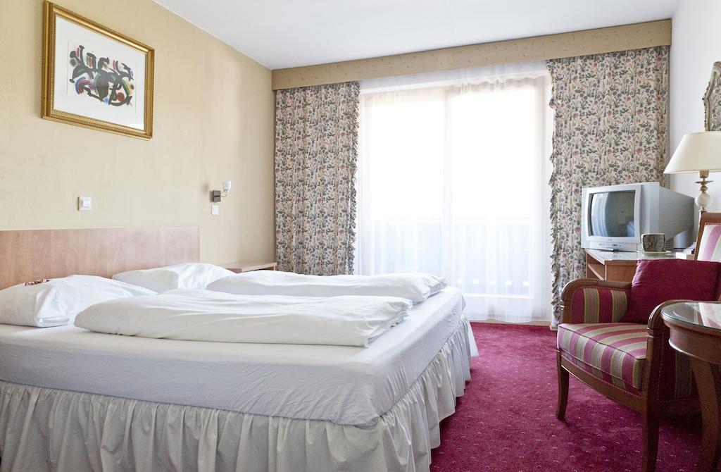 Hotel Alpenkrone Фільцмос Номер фото